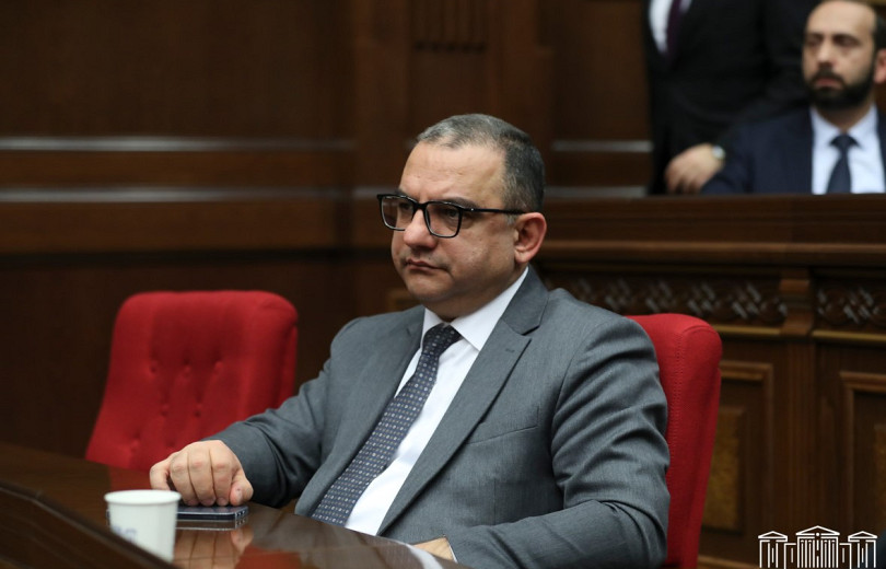 ԼՂ-ից տեղահանված մոտ 2970 ընտանիք Կառավարության աջակցությամբ արդեն ձեռք է բերել բնակարան. փոխվարչապետ
