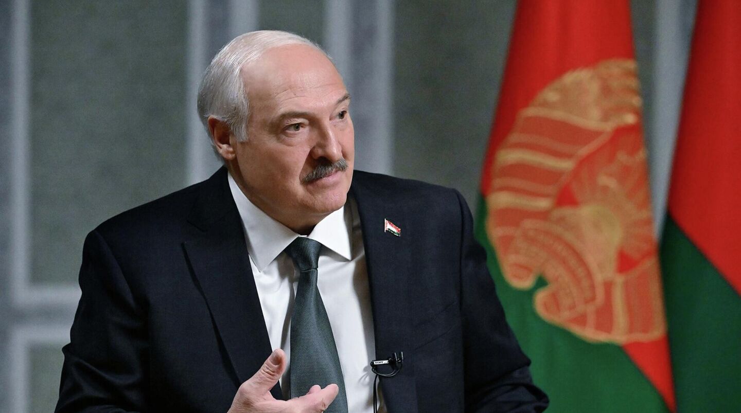 Հայաստանի ժողովուրդը պետք է լրջորեն մտածի ԵԱՏՄ-ի և ԵՄ-ի միջև ընտրությունից առաջ. Լուկաշենկո