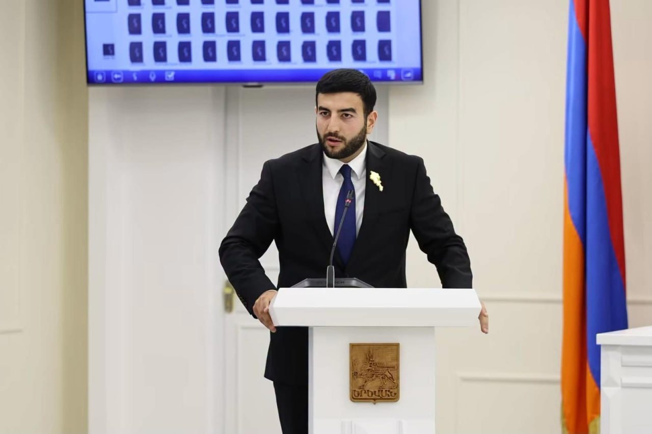 Միքայել Խաչատրյանը վայր է դնում Երևանի ավագանու մանդատը և կշարունակի աշխատանքը ՀՀ ԱԺ-ում՝ որպես պատգամավոր  