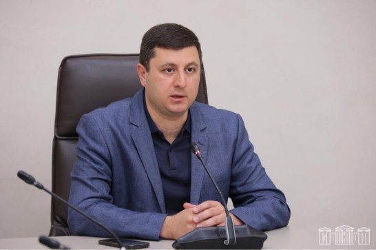 Սրանք ատում են հայի տեսակը. Տիգրան Աբրահամյան