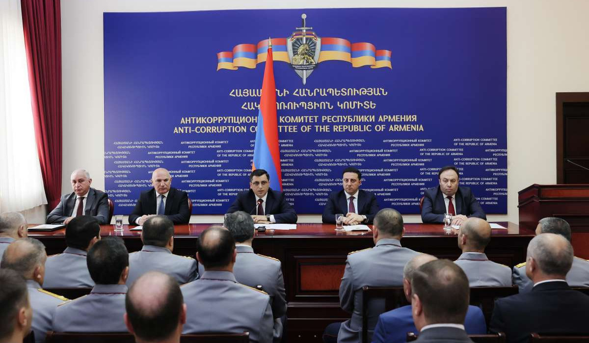 Հանրապետության տոնի առթիվ Հակակոռուպցիոն կոմիտեի նախագահի հրամանով մի շարք ծառայողներ են պարգևատրվել