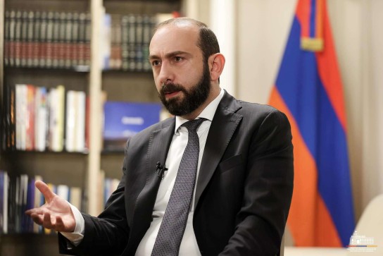 Մեզ ձգում էին դեպի անդունդ. Արարատ Միրզոյան