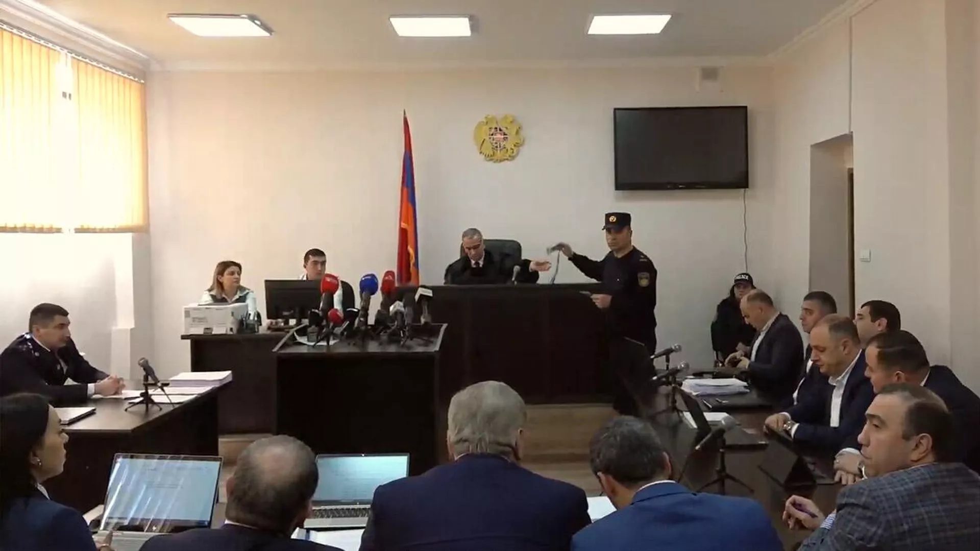 Մեկնարկել է Սամվել Կարապետյանի գործով առաջին դատական նիստը