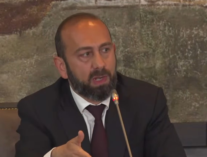Միրզոյան․ 300 հազար ադրբեջանցիների բնակեցման մասին տեղեկությունները անհեթեթություն են