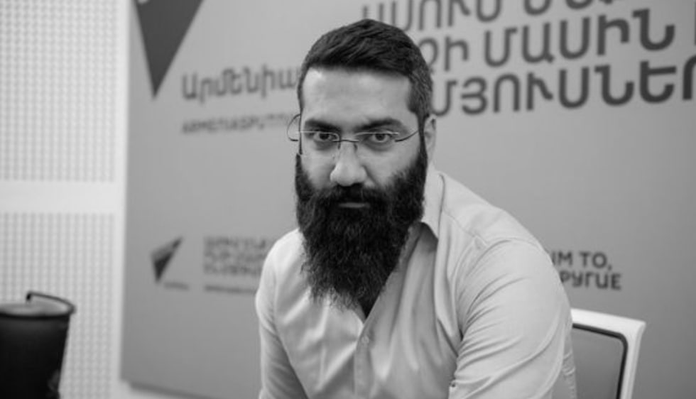 Ձերբակալել են քաղաքական ակտիվիստ Արթուր Դանիելյանին