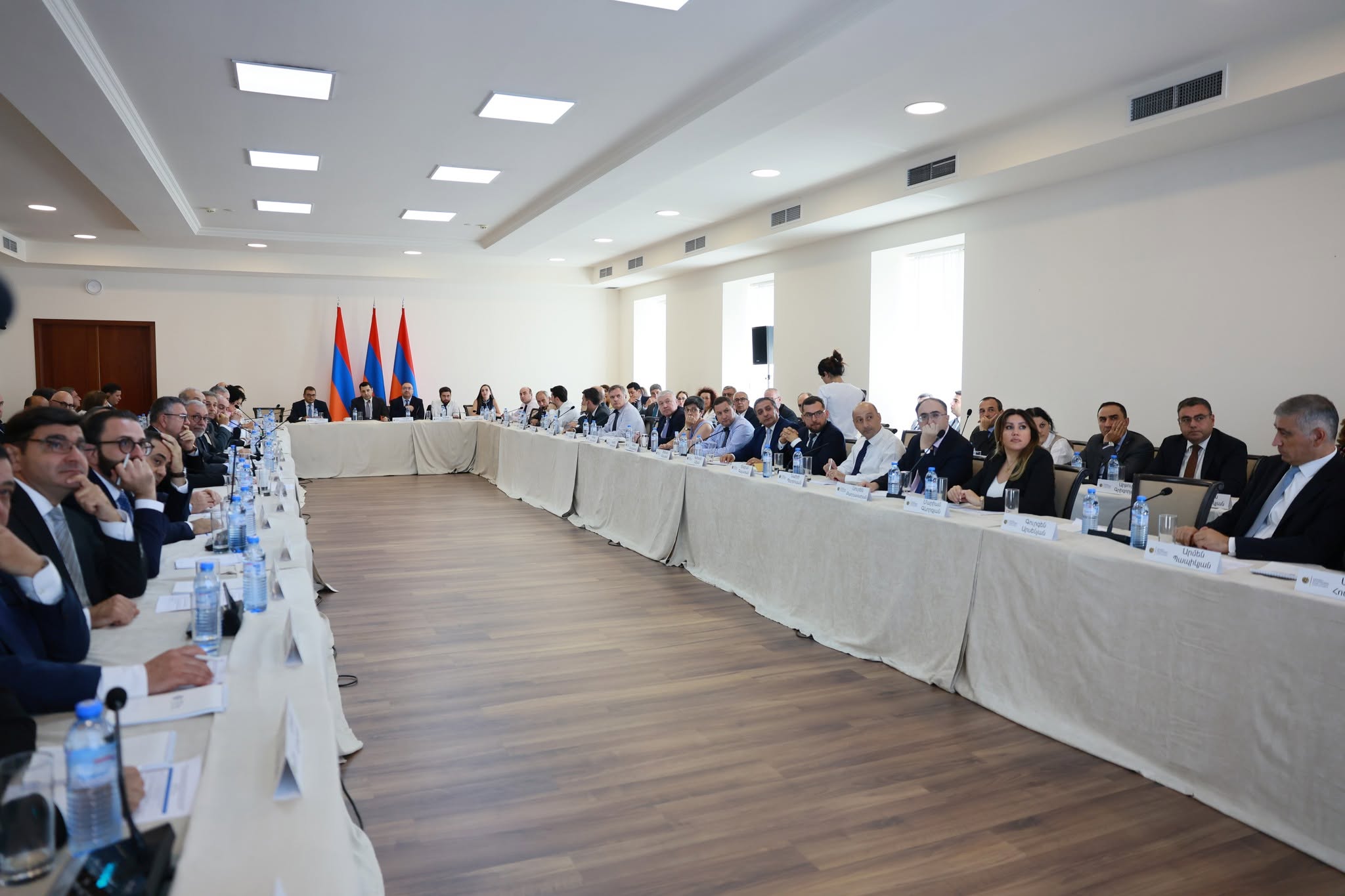 Շրջակա միջավայրի նախարարը դիվանագետներին ներկայացրել է COP17-ի նախապատրաստական աշխատանքների ընթացքը