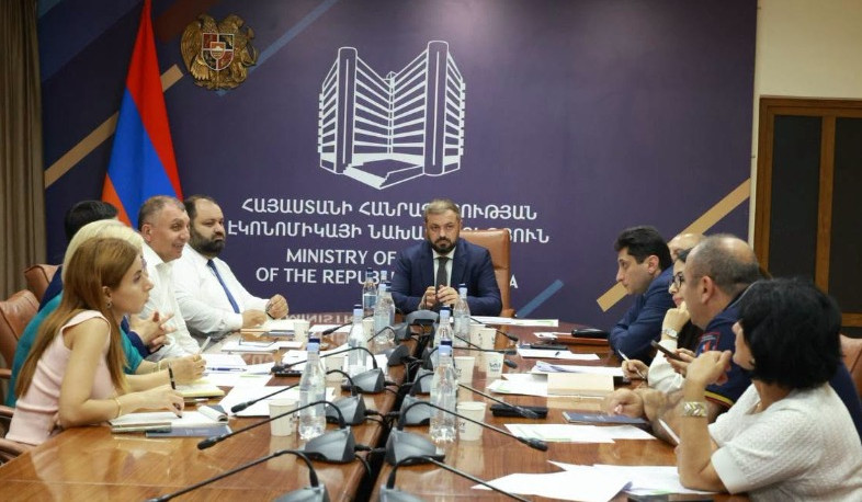 Գևորգ Պապոյանի գլխավորությամբ քննարկվել են ազատ տնտեսական գոտիների զարգացման հեռանկարները եվ «Մեղրի» ԱՏԳ վիճակը