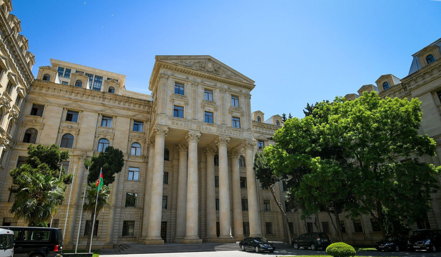 Ադրբեջանի ԱԳՆ-ն դատապարտել է Երևանում Թուրքիայի դրոշի այրումը
