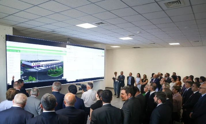 ԱԳՆ ղեկավար կազմը և արտերկրում ՀՀ դեսպաններն այցելել են Հրազդանում ստեղծված արհեստական բանականության գործարան