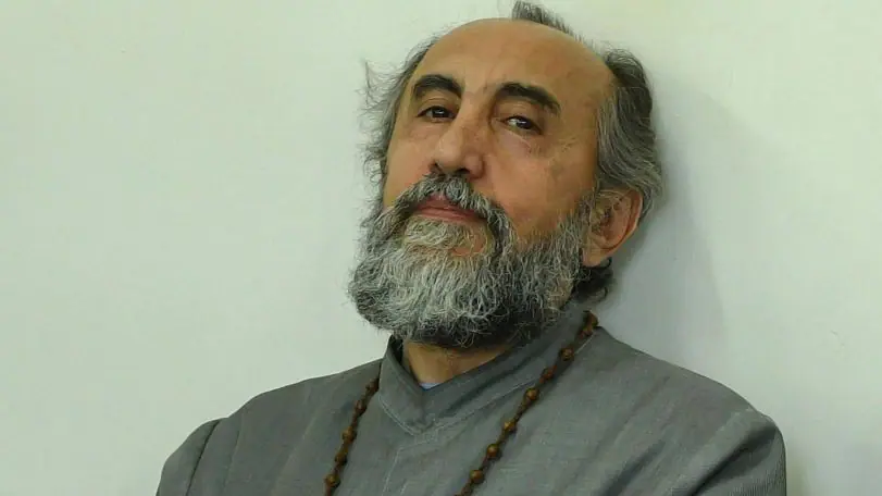 Միքայել Սրբազանի նկատմամբ կիրառված տնային կալանքը վերացվեց