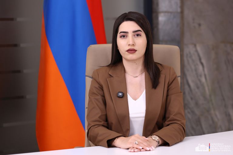 Ղարաբաղից տեղահանված եվ վարելու իրավունքից զրկված քաղաքացիները կարող են առանց քննության վարորդական վկայական ստանալ․ ՆԳ նախարար