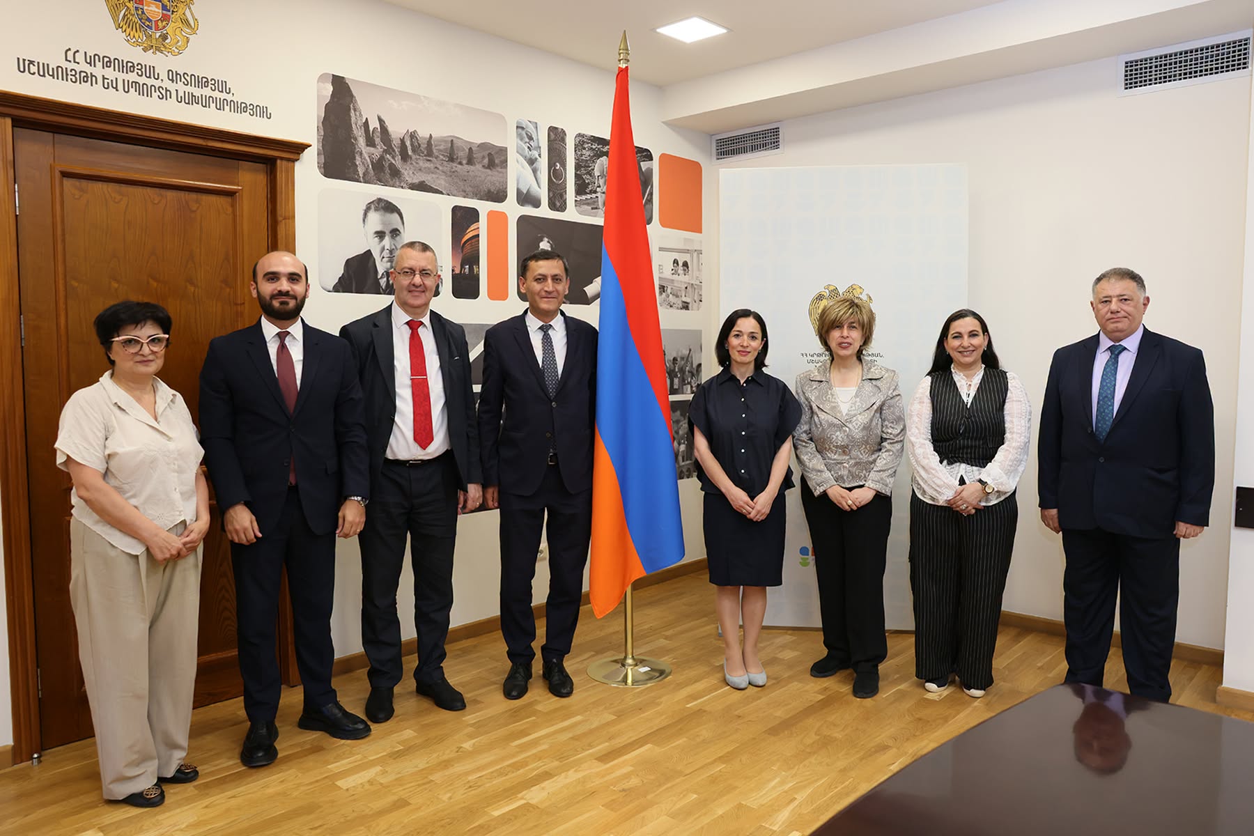 Ժաննա Անդրեասյանն ընդունել է Եգիպտոսի նորանշանակ դեսպանին. քննարկվել են մշակութային եվ կրթական համատեղ ծրագրեր