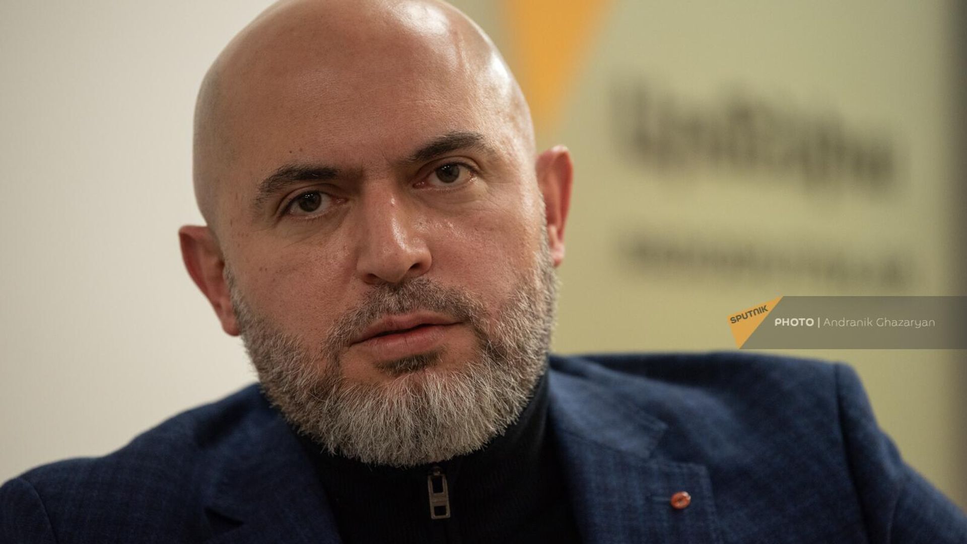 Արմեն Աշոտյանի կալանքը երկարաձգվեց