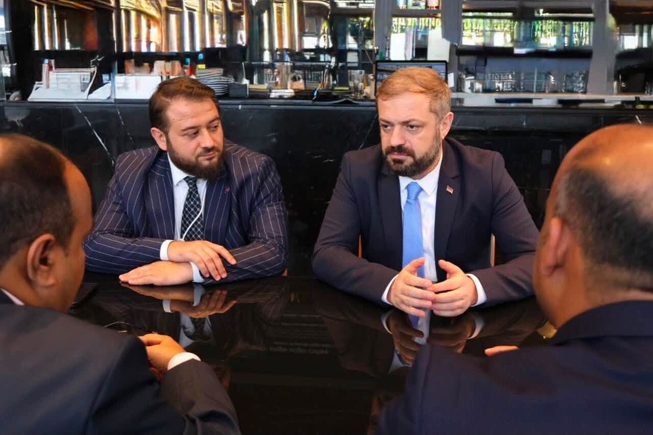 Գևորգ Պապոյանը Դուբայում հանդիպել է Bluemart առևտրային խոշոր ցանցի ղեկավարության հետ