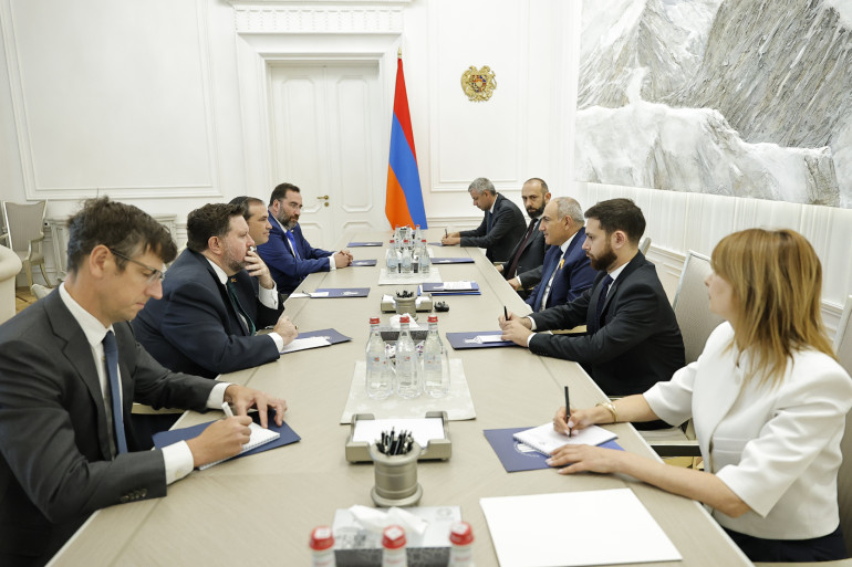 Փաշինյանն ընդունել է Խաղաղության առաքելությունների հարցերով ԱՄՆ հատուկ բանագնացի ավագ խորհրդական Արյե Լայթսթոունին