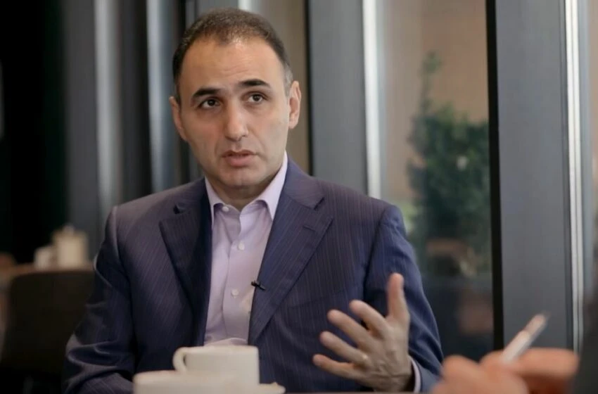 «Հայաքվեի» համակարգող Ավետիք Չալաբյանը կալանավորվեց 2 ամսով
