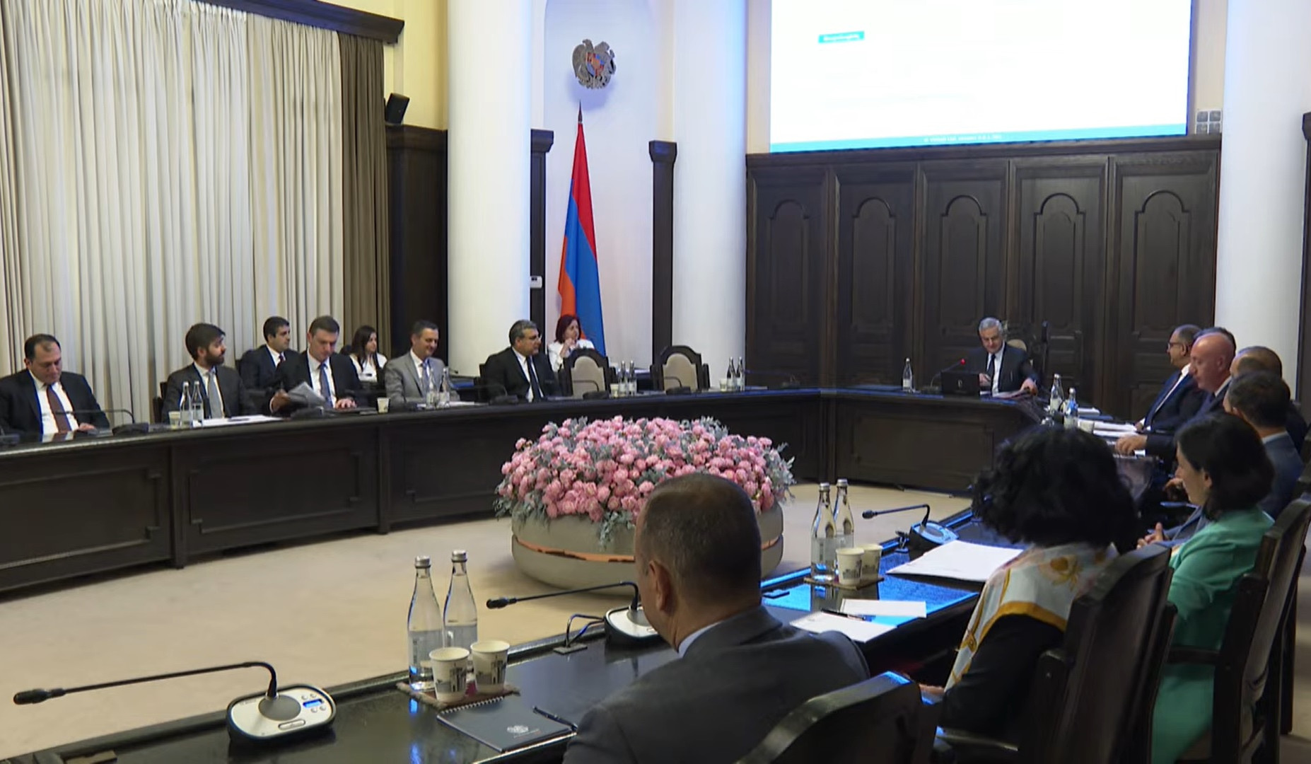 Ջերմատնային արտադրության լոլիկ, պղպեղ, ելակ, ծաղիկ արտահանող տնտեսվարողներին կտրամադրվի փոխհատուցում 